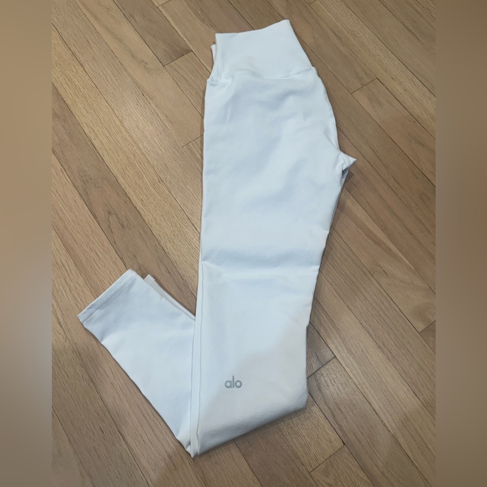 Alo White Leggings